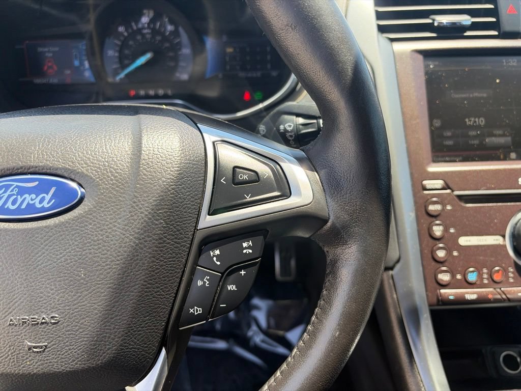 Used 2016 Ford Fusion Titanium FWD image 26