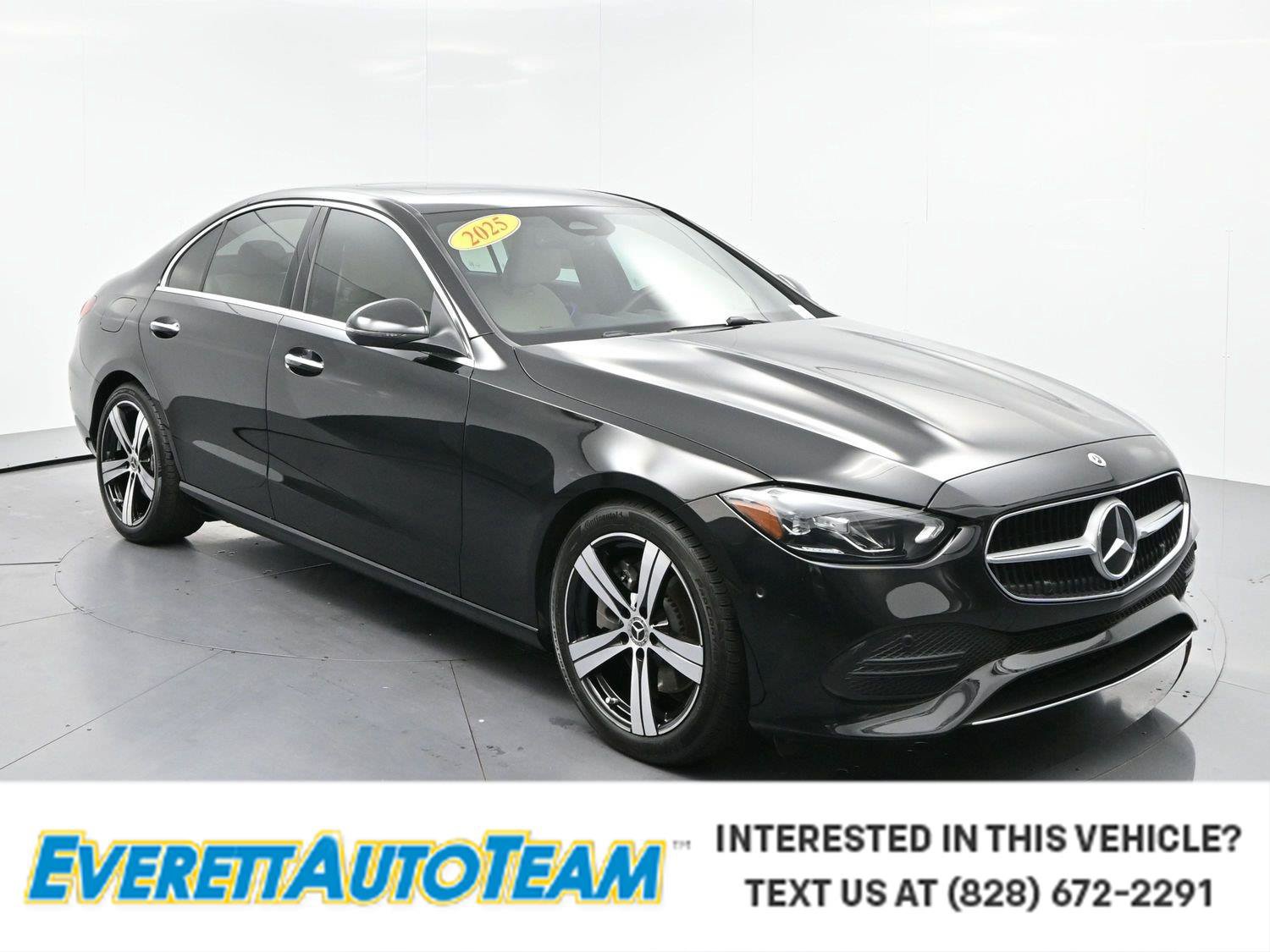 Used 2025 Mercedes-Benz C 300 4MATIC Sedan image 1