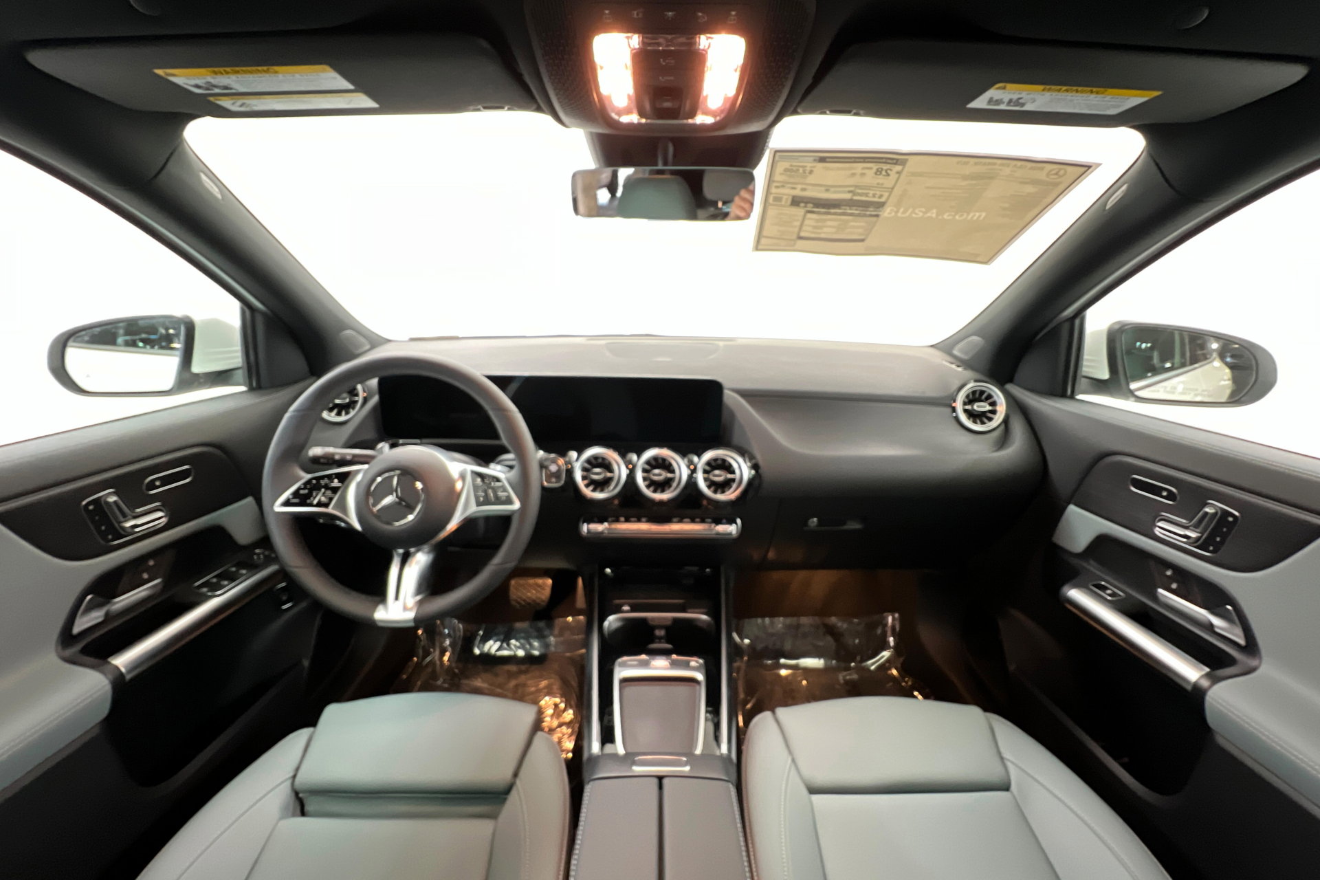 New 2026 Mercedes-Benz GLA 250 4MATIC image 9