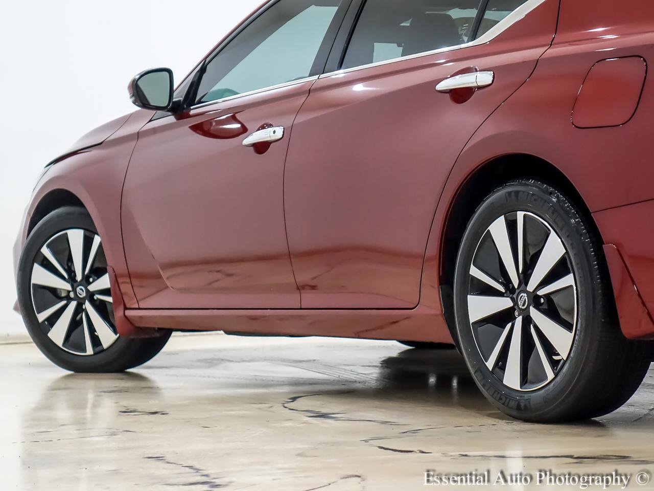 Used 2021 Nissan Altima 2.5 SL FWD image 11