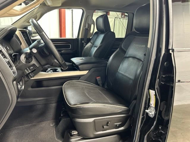 Used 2022 RAM 2500 Laramie AWD/4WD image 13