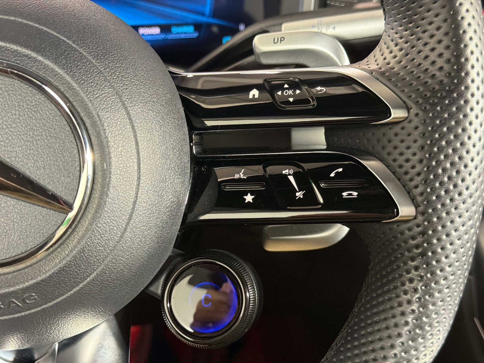 Used 2023 Mercedes-Benz SL 43 AMG image 40