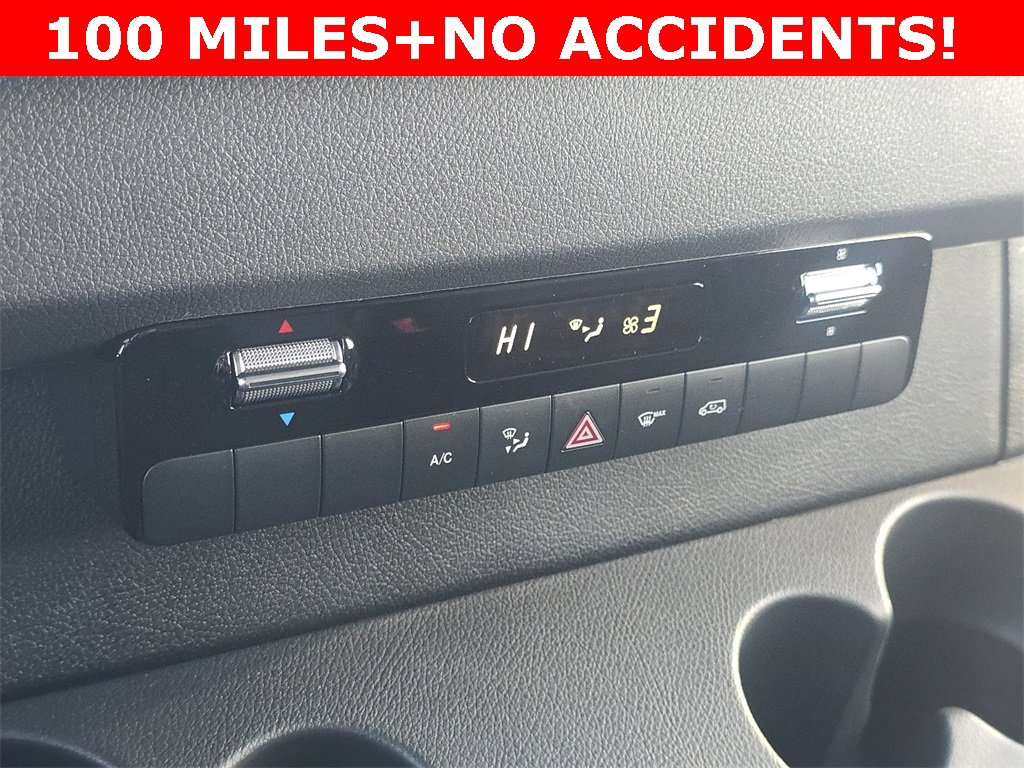 Used 2025 Mercedes-Benz Sprinter 2500 image 24