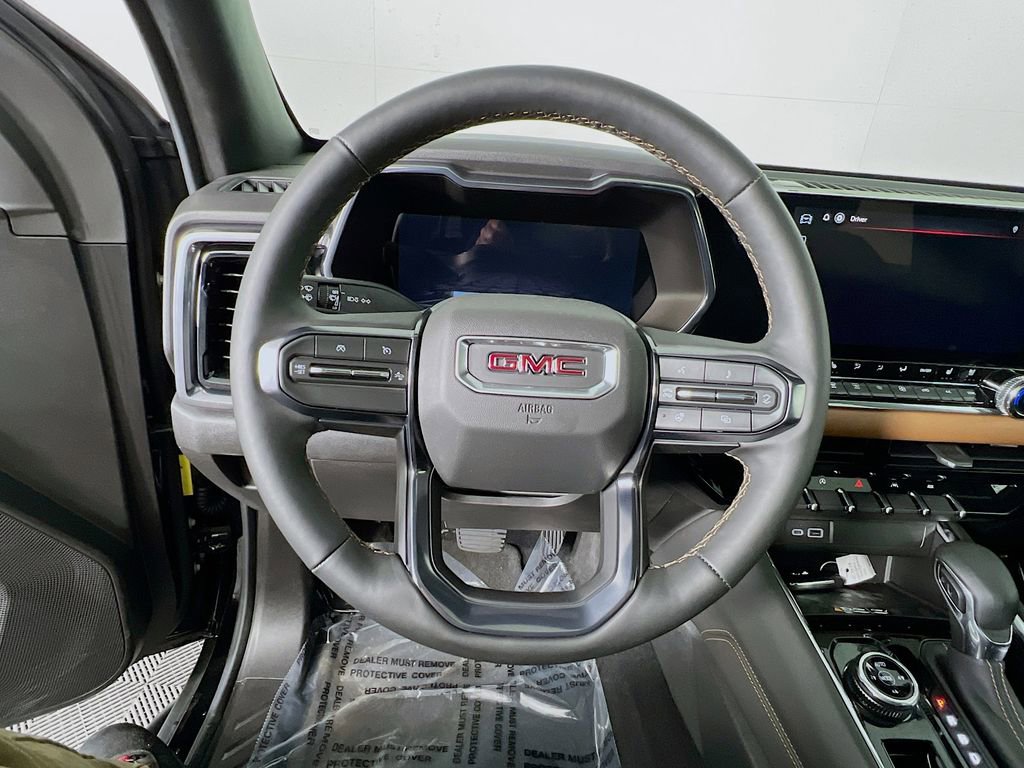 Certified 2025 GMC Canyon AT4 w/ Nightfall Edition image 10