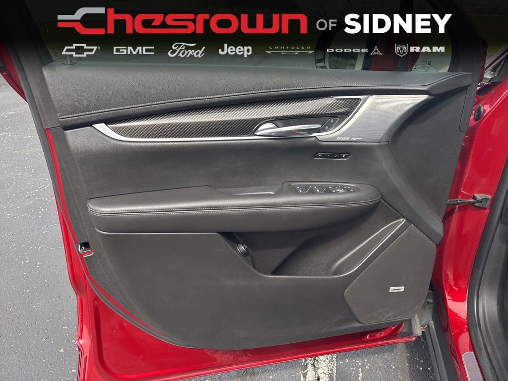 Used 2023 Cadillac XT6 Sport w/ Technology Package image 48