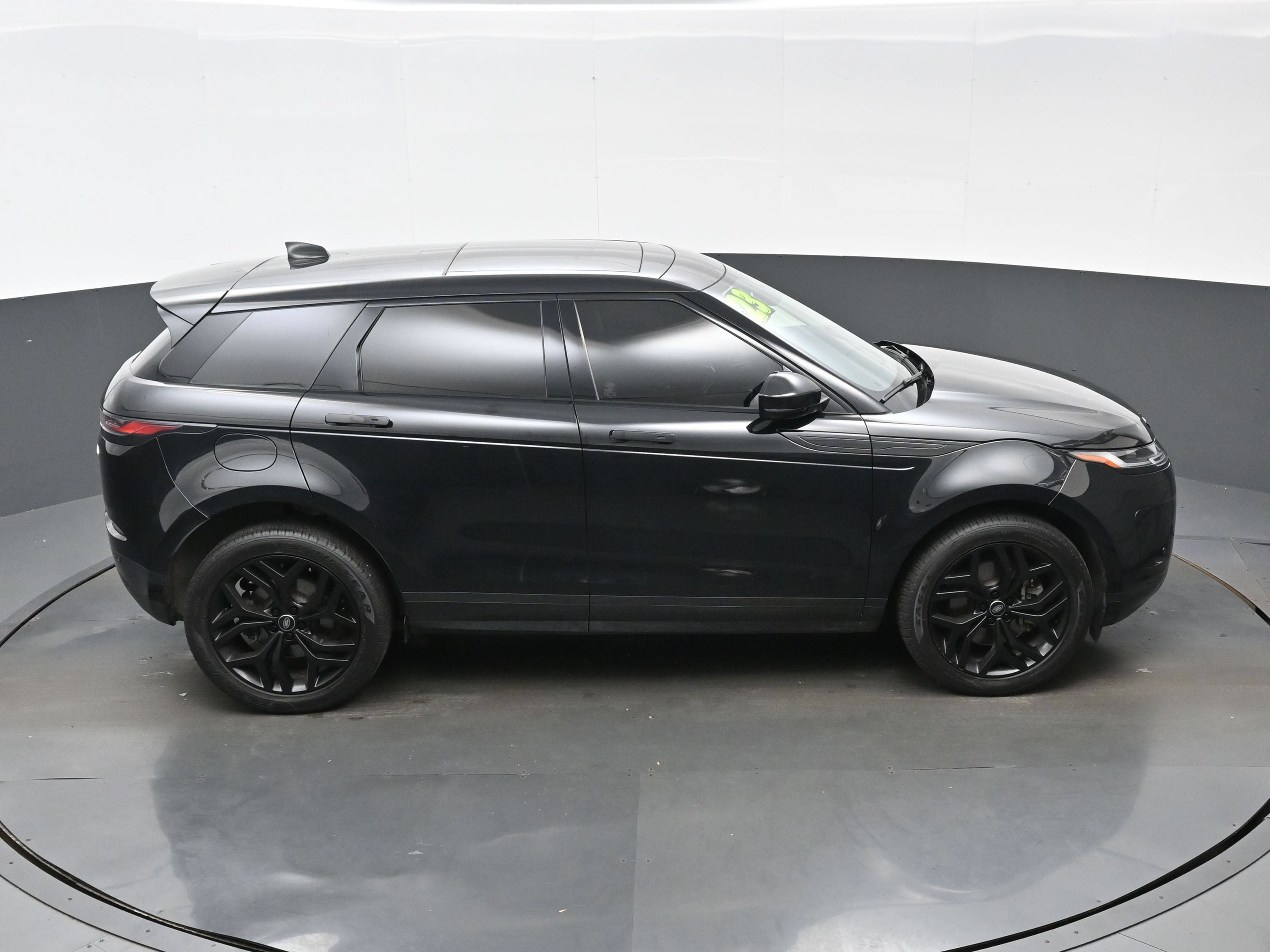 Used 2023 Land Rover Range Rover Evoque SE AWD/4WD image 39