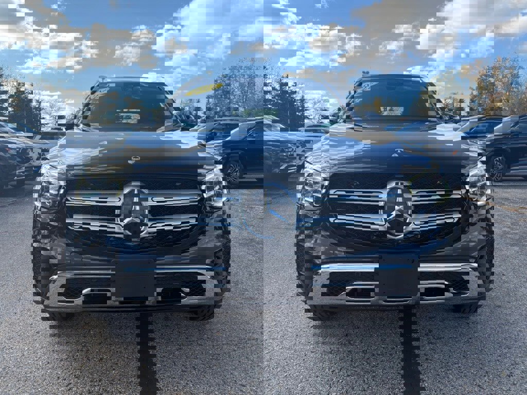 Certified 2022 Mercedes-Benz GLC 300 4MATIC w/ Premium Package Lite image 2