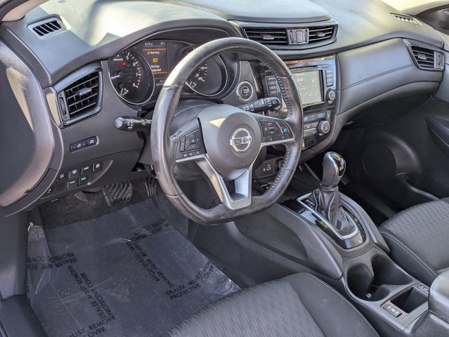 Used 2019 Nissan Rogue SV w/ Premium Package image 17