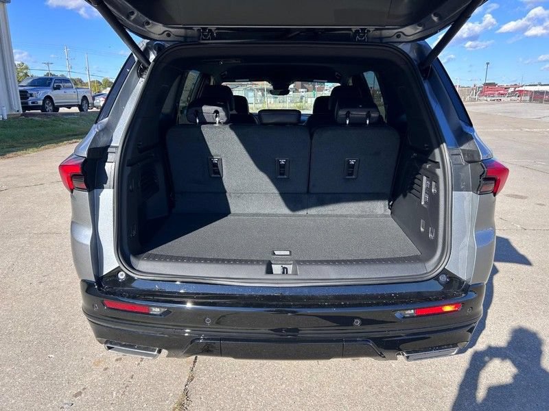 New 2026 Buick Enclave Sport Touring w/ Super Cruise Package FWD image 5