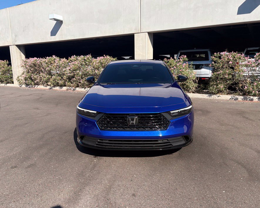 Used 2025 Honda Accord Sport image 3