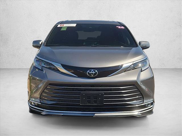 Certified 2026 Toyota Sienna Limited AWD/4WD image 2