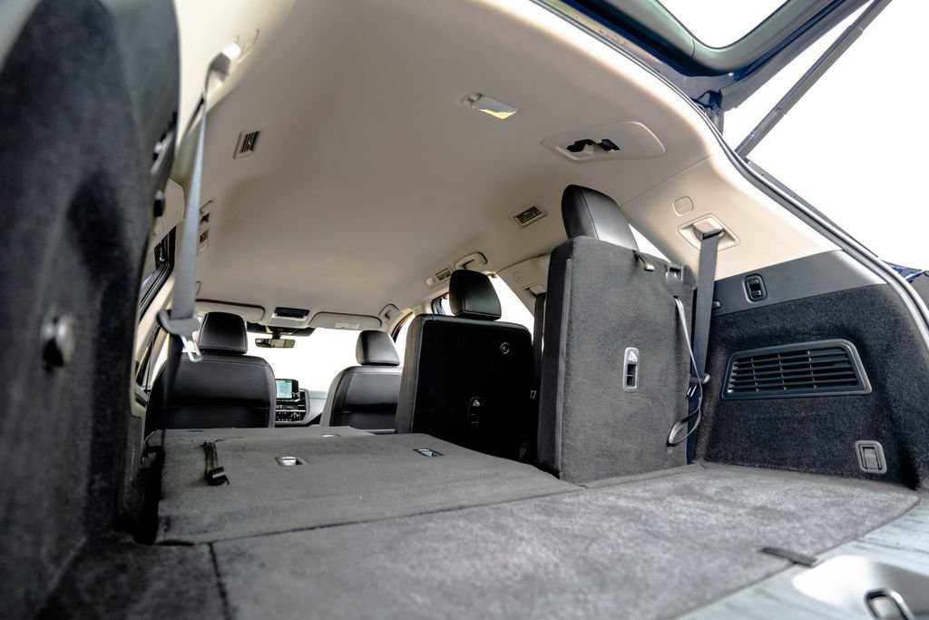 Used 2023 Nissan Pathfinder SL FWD image 41