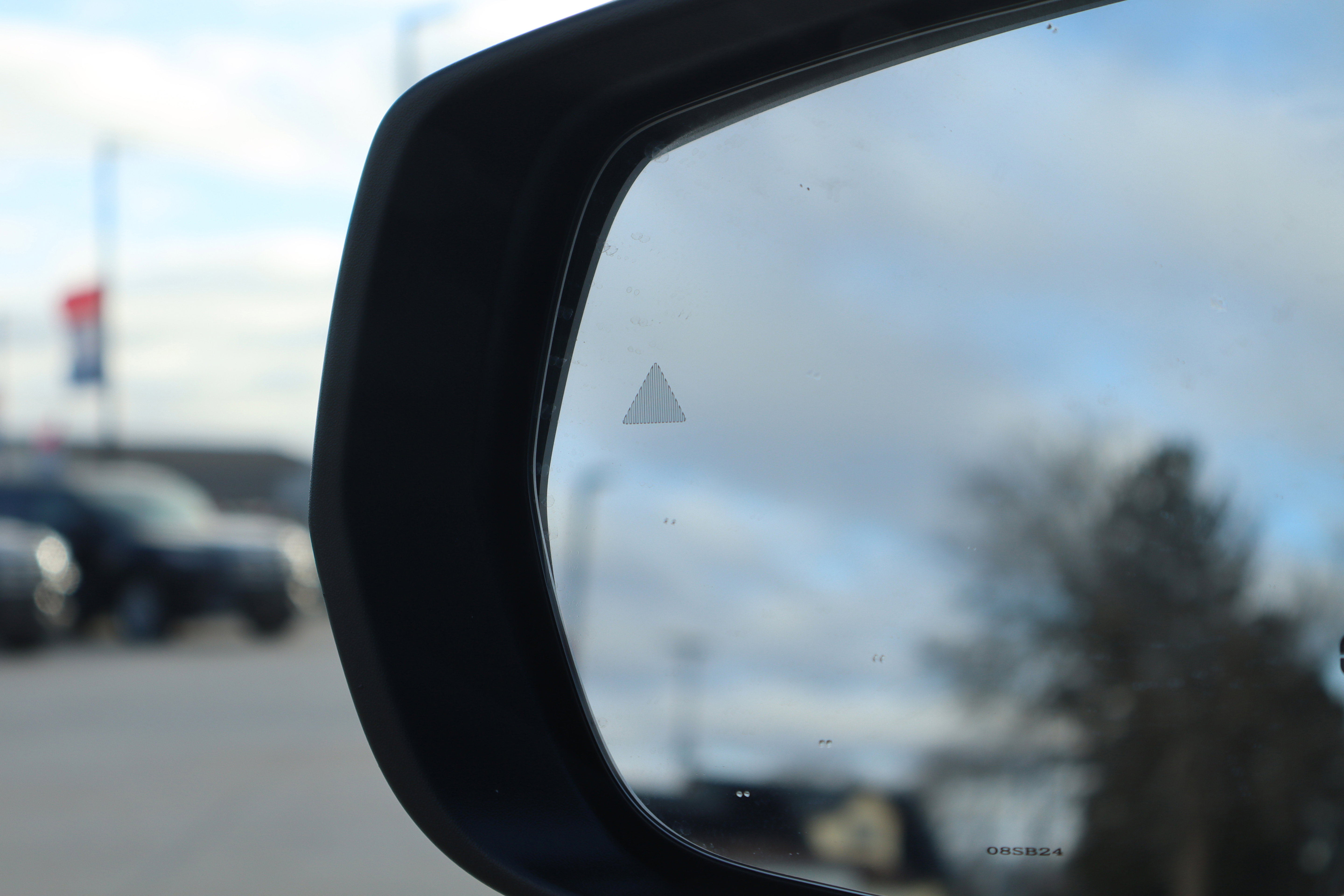 Used 2025 Jeep Grand Cherokee Laredo image 23