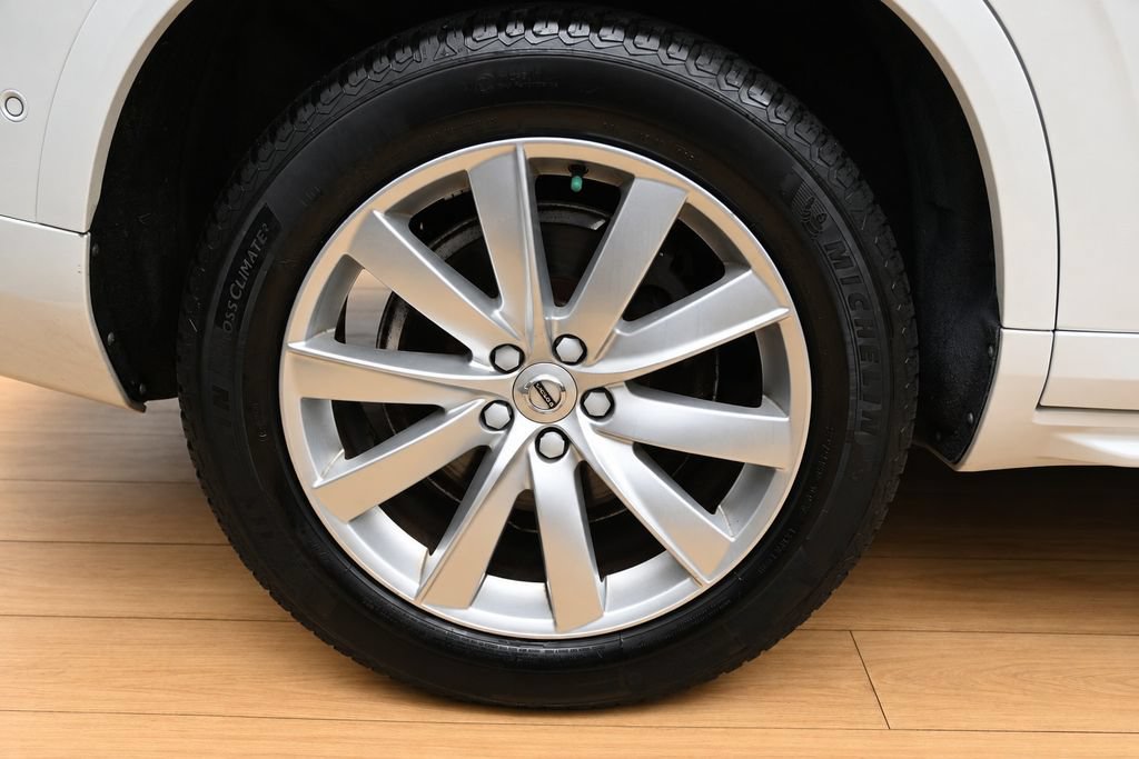 Used 2018 Volvo XC90 T6 Momentum w/ Convenience Package AWD/4WD image 10