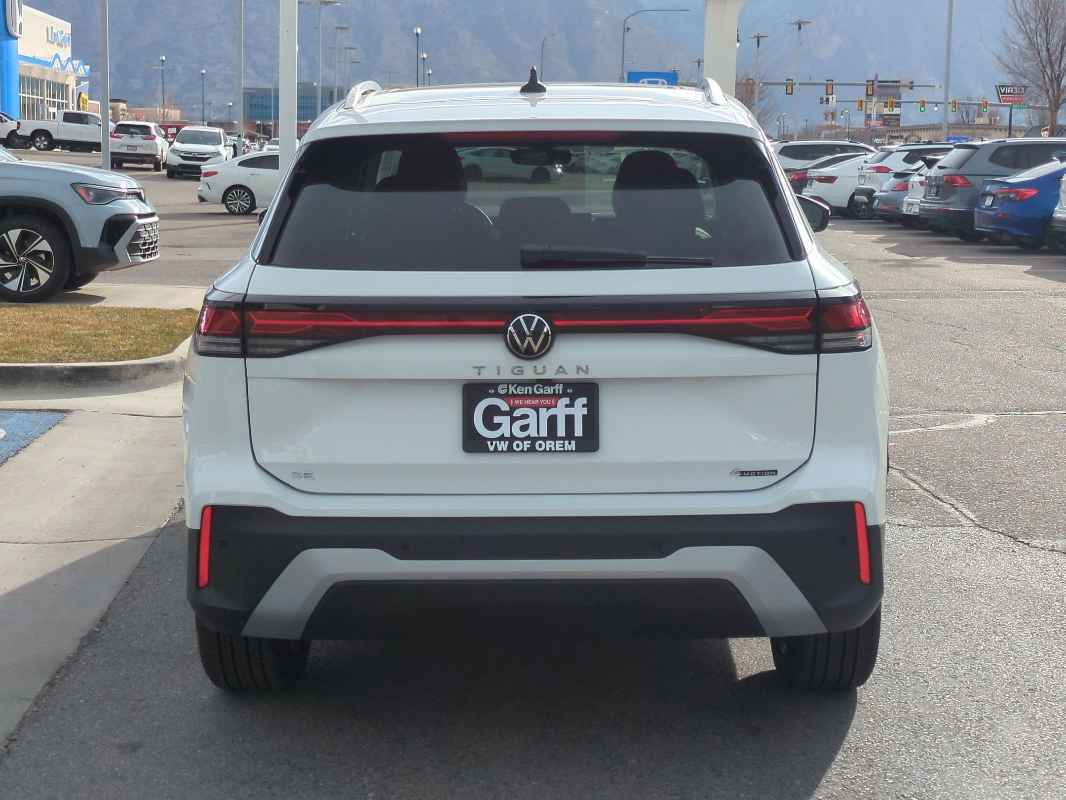 New 2026 Volkswagen Tiguan SE AWD/4WD image 7