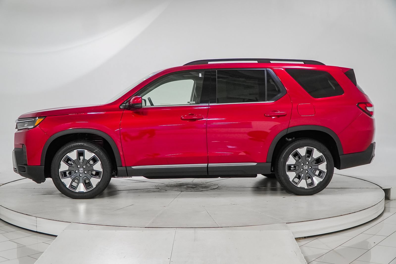 New 2026 Honda Pilot Elite image 5