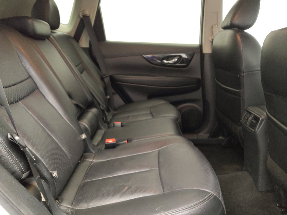 Used 2019 Nissan Rogue SL AWD/4WD image 19