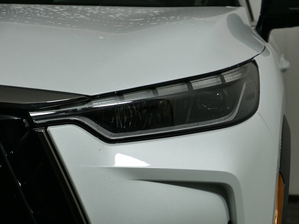 New 2026 INFINITI QX60 Sport w/ Dark Cargo Package image 9