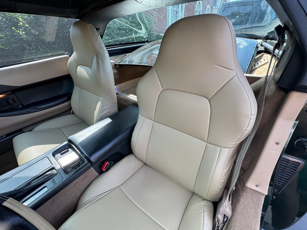 Used 1995 Chevrolet Corvette Coupe RWD image 18