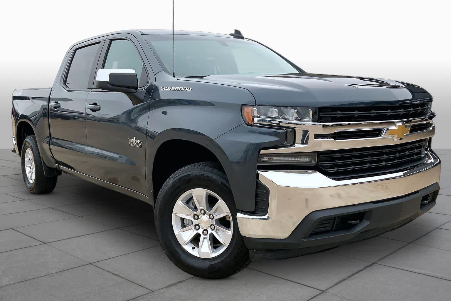 Used 2019 Chevrolet Silverado 1500 LT w/ Texas Edition AWD/4WD image 2