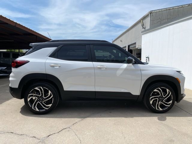 Used 2025 Chevrolet TrailBlazer RS w/ Convenience Package image 6
