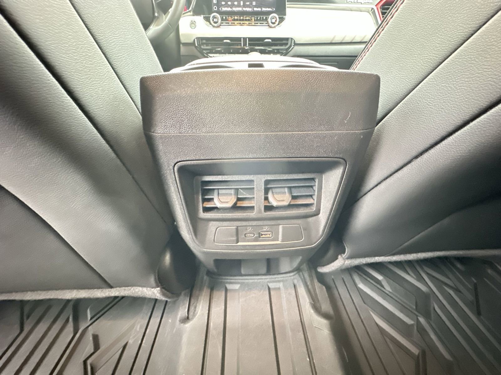 Used 2025 GMC Canyon AT4 w/ AT4X Package AWD/4WD image 22