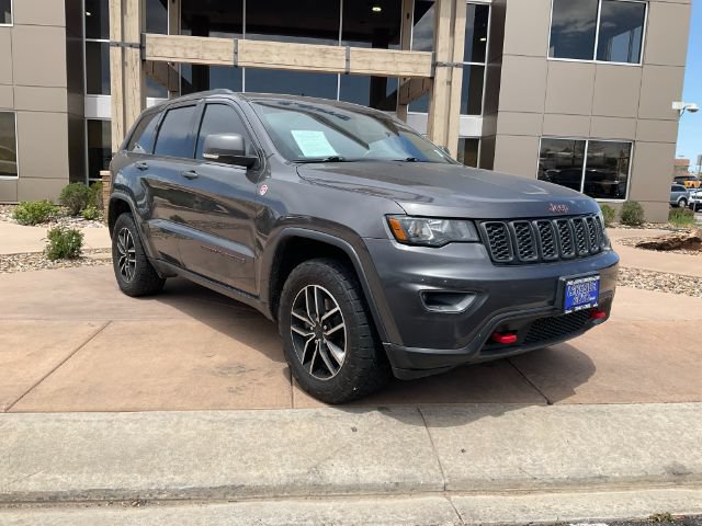 Used 2020 Jeep Grand Cherokee Trailhawk AWD/4WD image 2