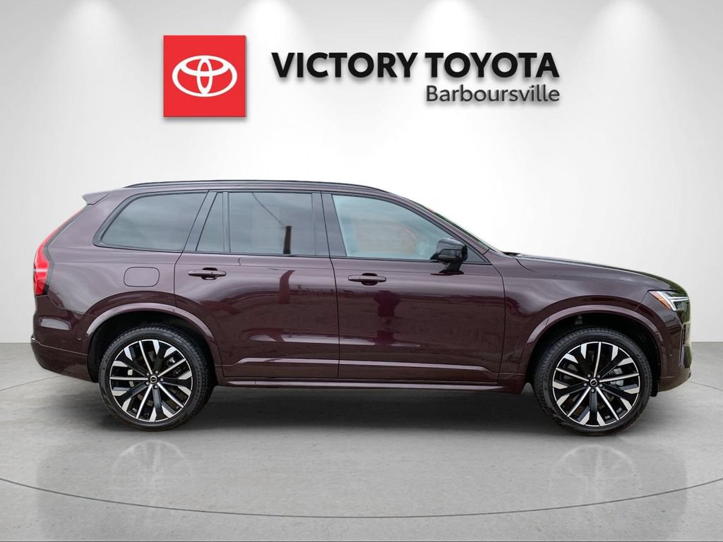 Used 2026 Volvo XC90 T8 Ultra w/ Protection Package AWD/4WD image 6
