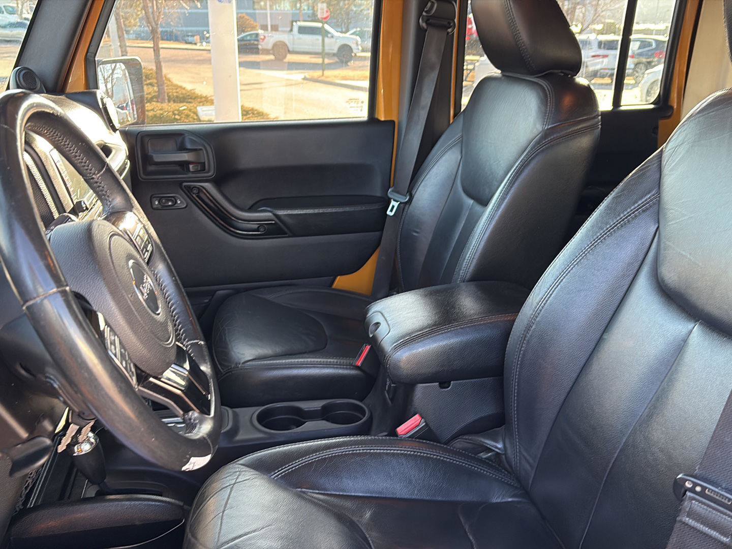 Used 2014 Jeep Wrangler Altitude image 13