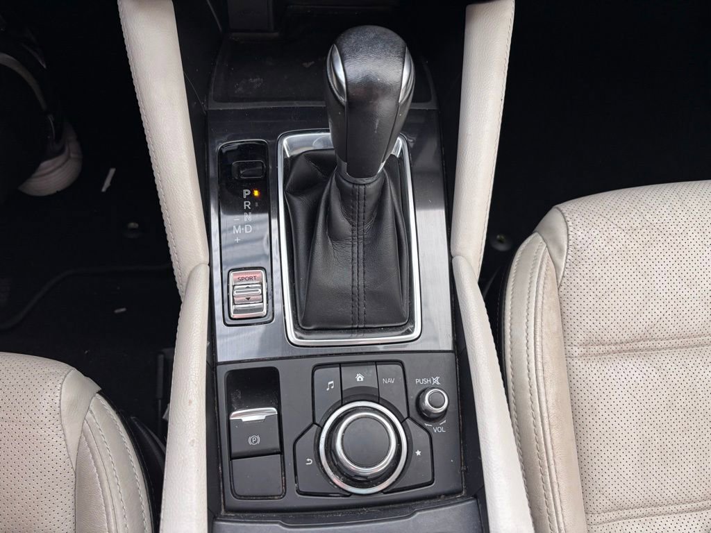 Used 2016 MAZDA MAZDA6 Grand Touring w/ GT Technology Package FWD image 21