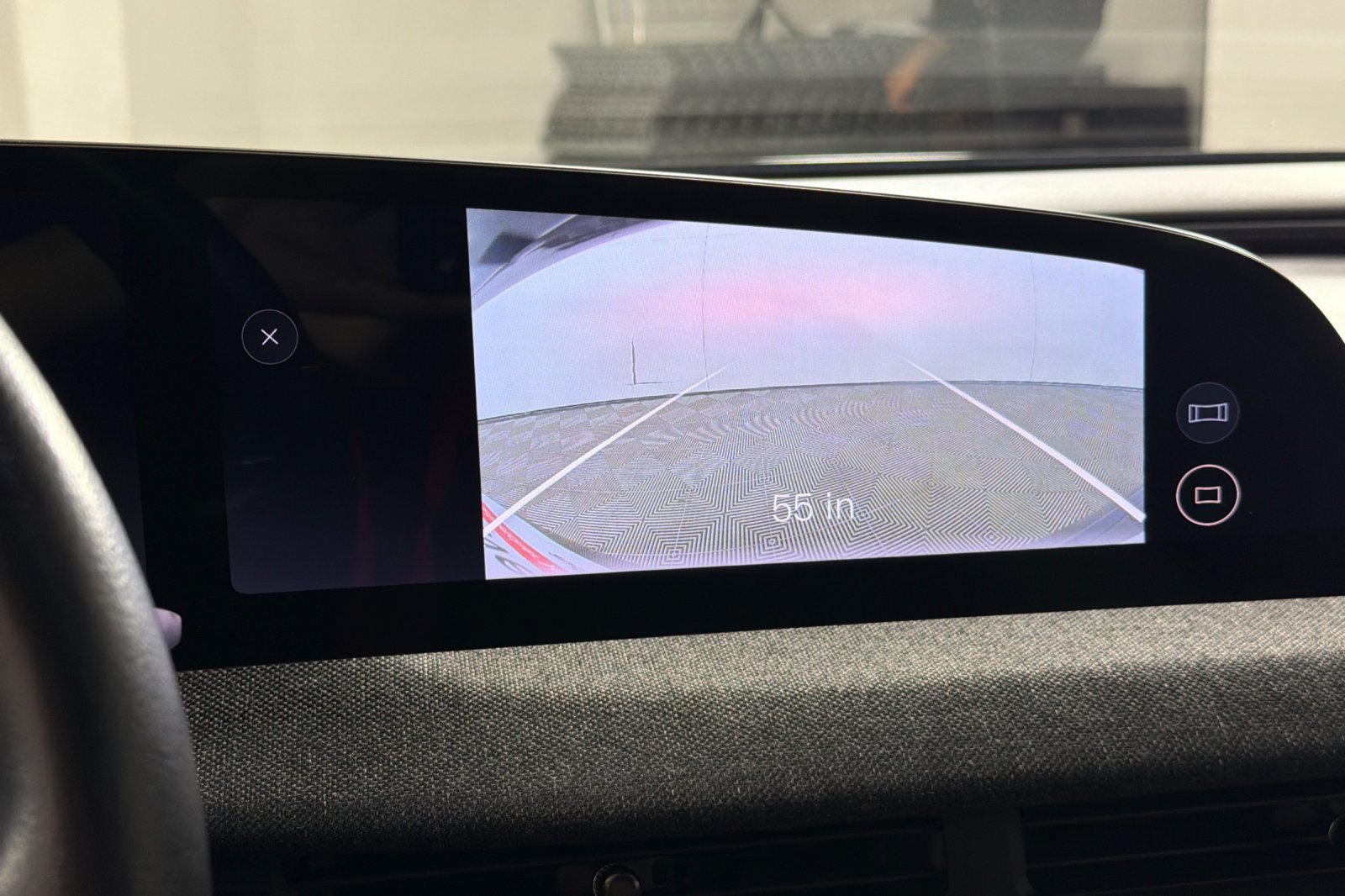 Used 2024 Lucid Air Touring AWD/4WD image 17