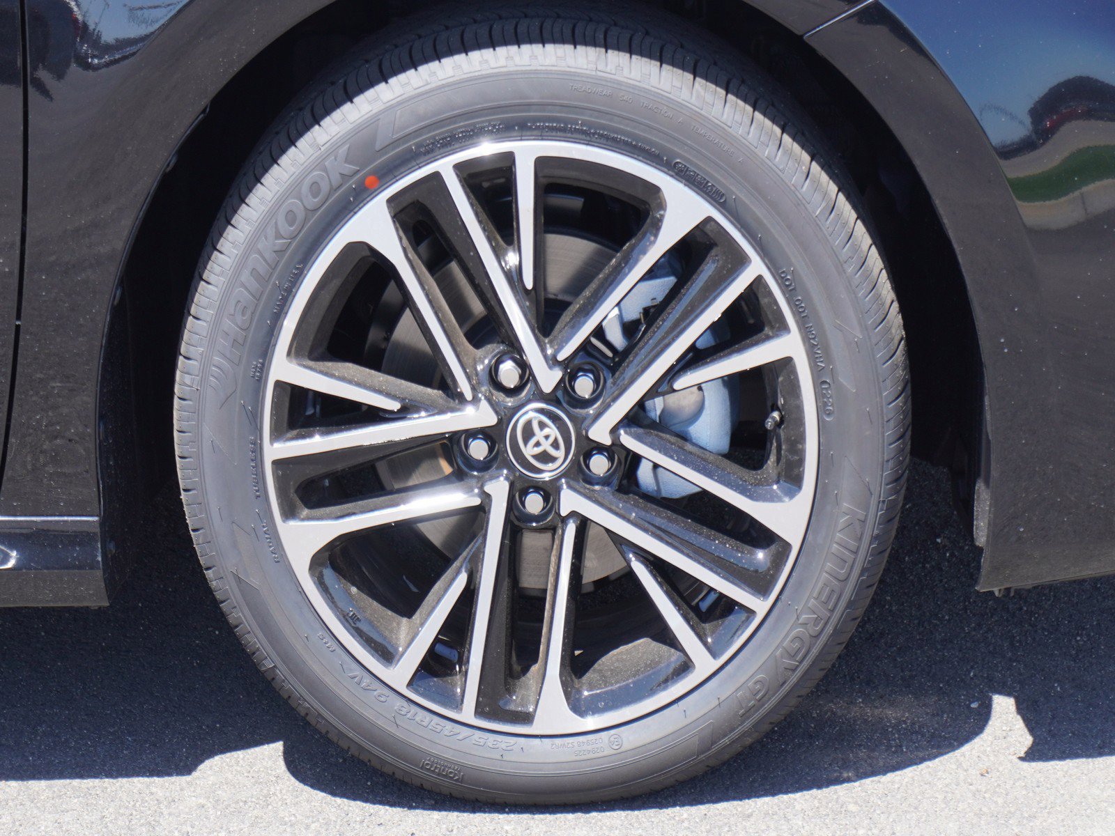 New 2026 Toyota Camry XLE AWD/4WD image 5