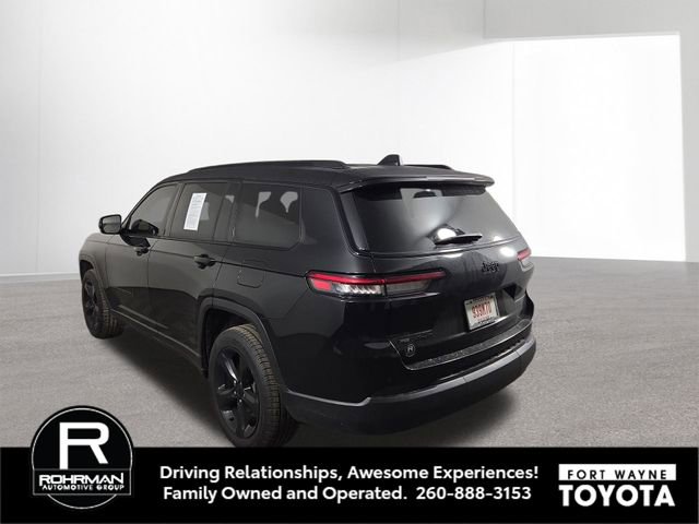 Used 2022 Jeep Grand Cherokee L Laredo image 9