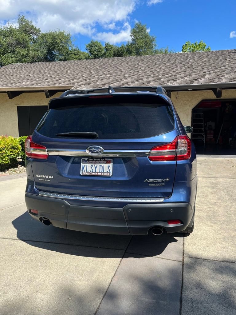 Used 2021 Subaru Ascent Limited w/ Technology Package AWD/4WD image 1