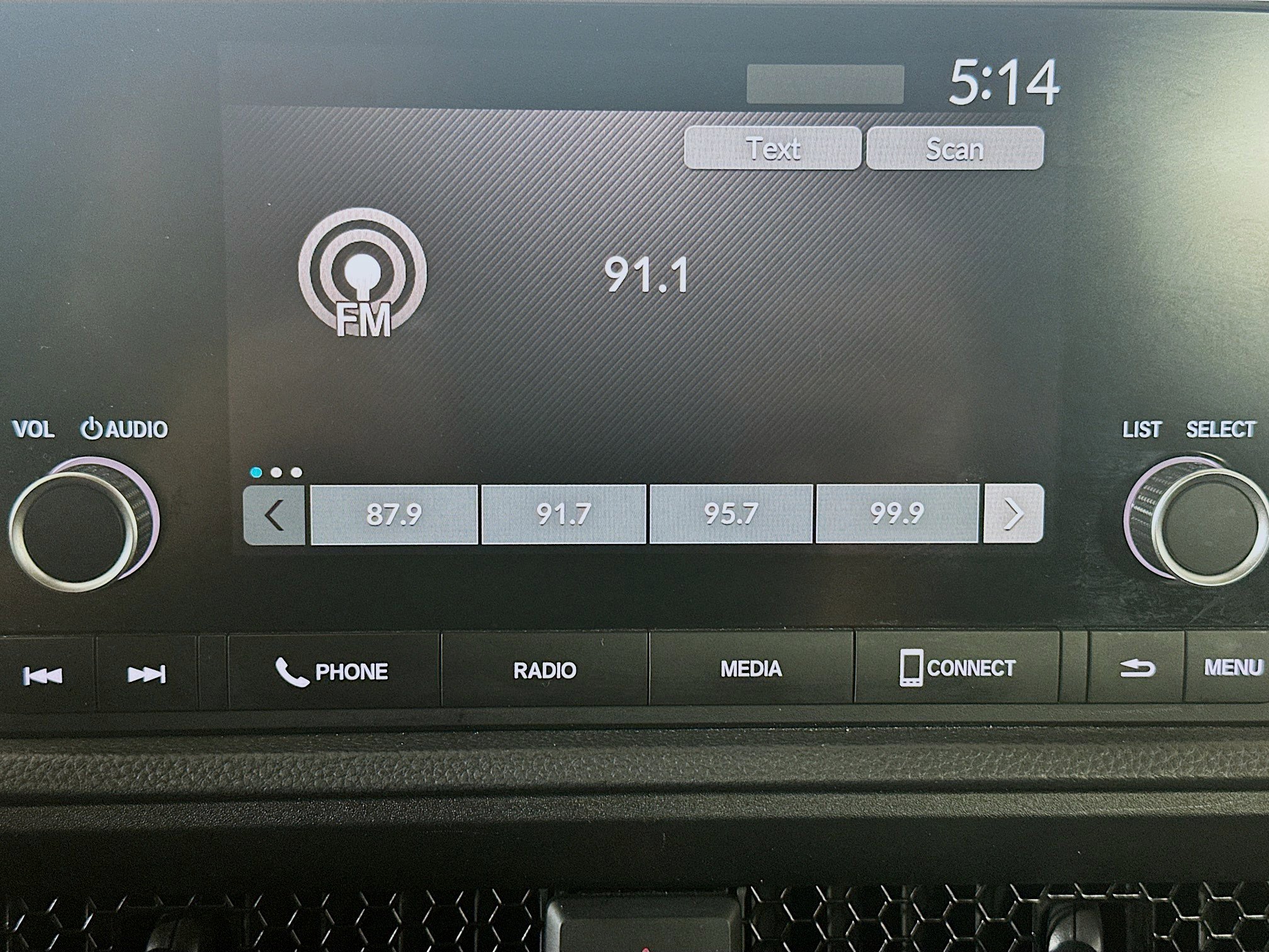 Used 2025 Honda CR-V LX image 19