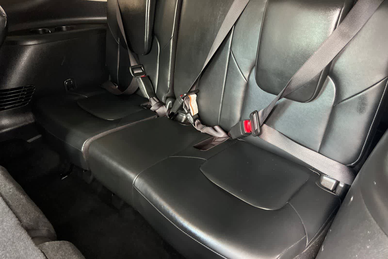 Certified 2024 Nissan Armada SL RWD image 18