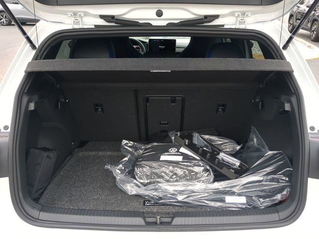 New 2026 Volkswagen Golf w/ Euro Style Package image 9