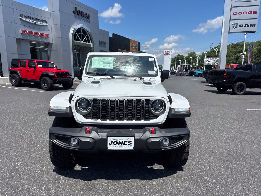 New 2026 Jeep Gladiator Rubicon w/ Steel Power Dome Hood Package AWD/4WD image 3