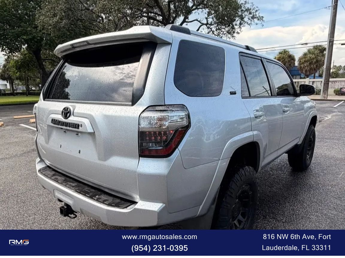 Used 2019 Toyota 4Runner SR5 Premium AWD/4WD image 5