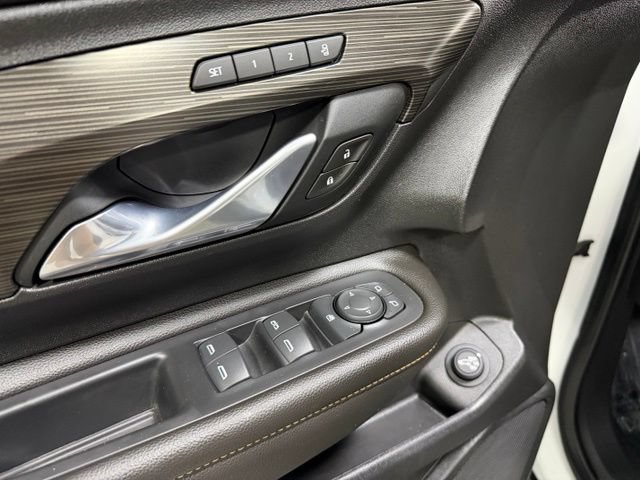 Used 2021 GMC Terrain SLT w/ Elevation Edition AWD/4WD image 20
