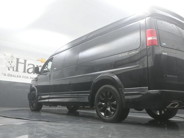 Used 2025 Chevrolet Express 2500 Extended w/ Driver Convenience Package RWD image 5