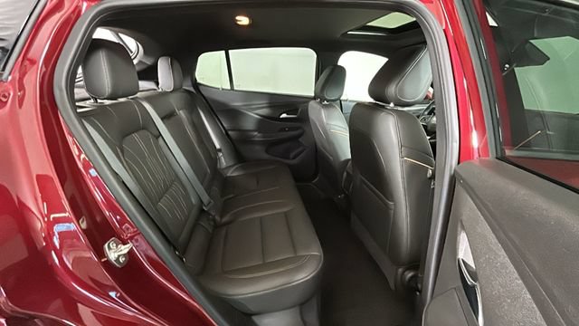 Used 2024 Buick Envista Avenir FWD image 29
