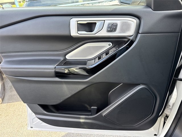 Used 2022 Ford Explorer ST w/ Equipment Group 401A image 27