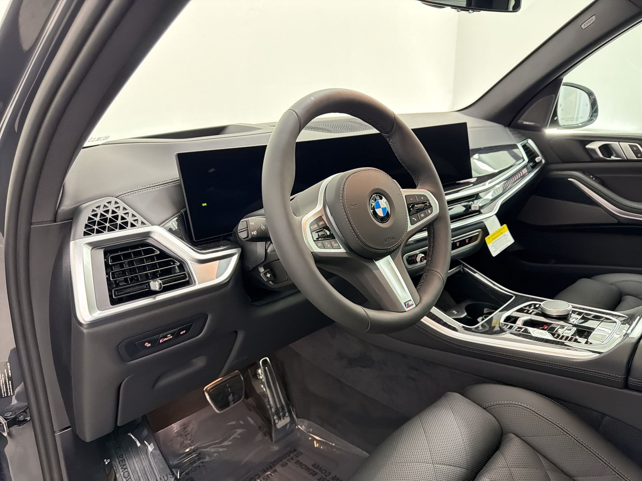 New 2026 BMW X5 sDrive40i w/ M Sport Package RWD image 4