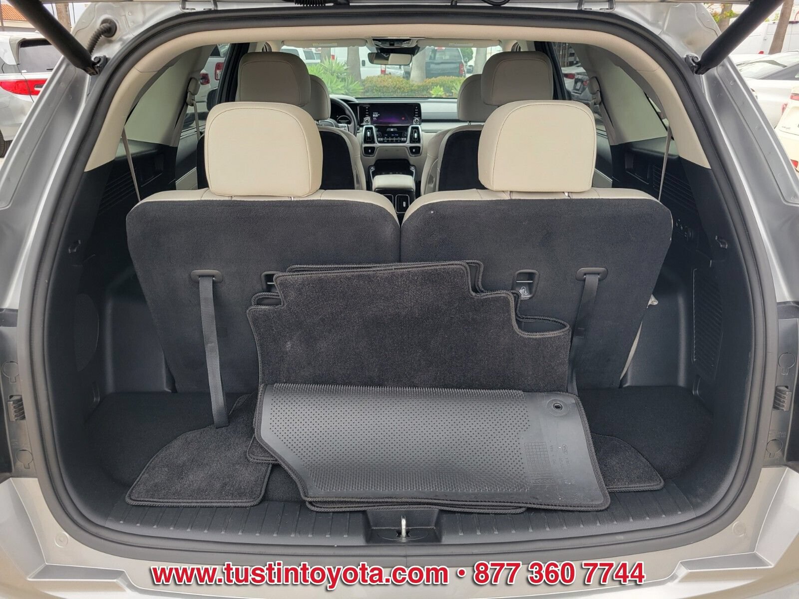 Used 2023 Kia Sorento SX Prestige w/ Panoramic Sunroof Package AWD/4WD image 14