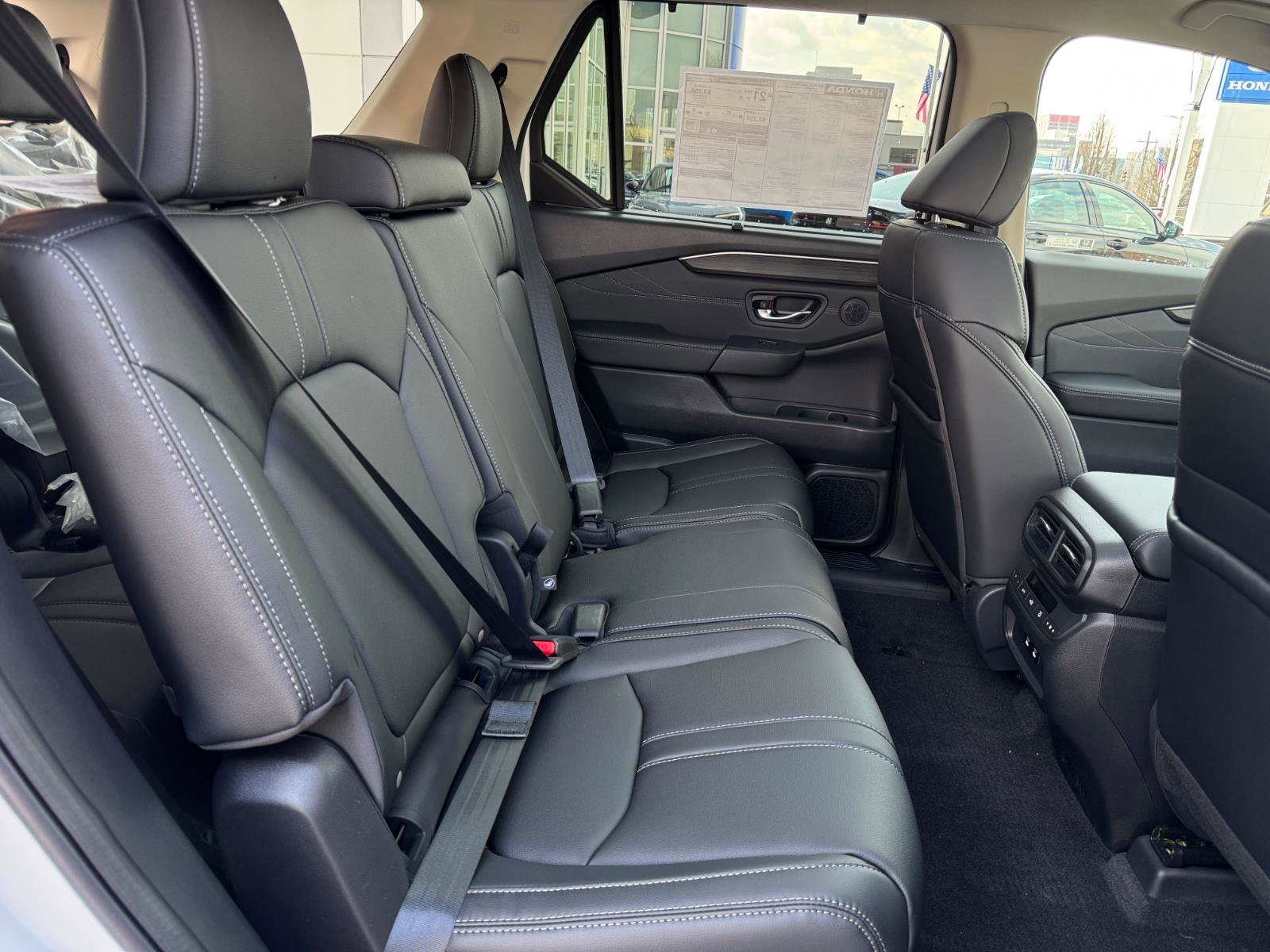 New 2026 Honda Pilot image 10