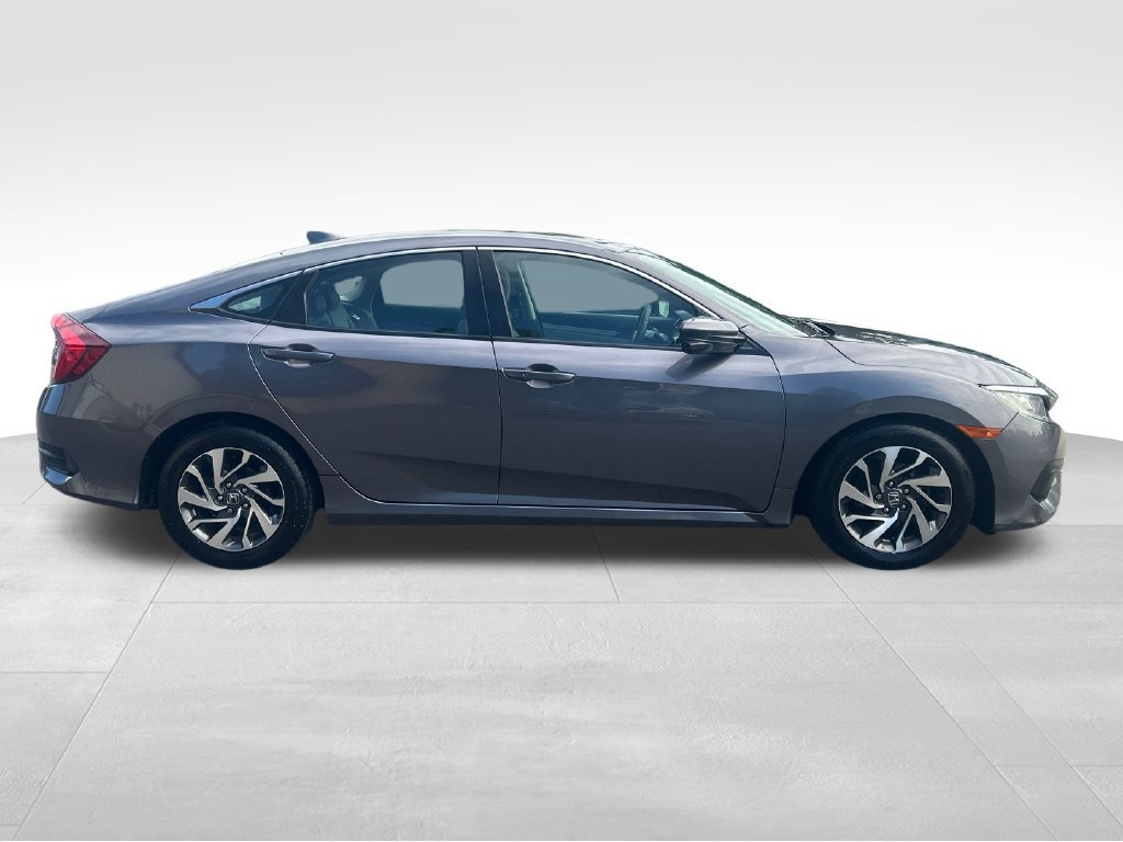 Used 2017 Honda Civic EX image 8
