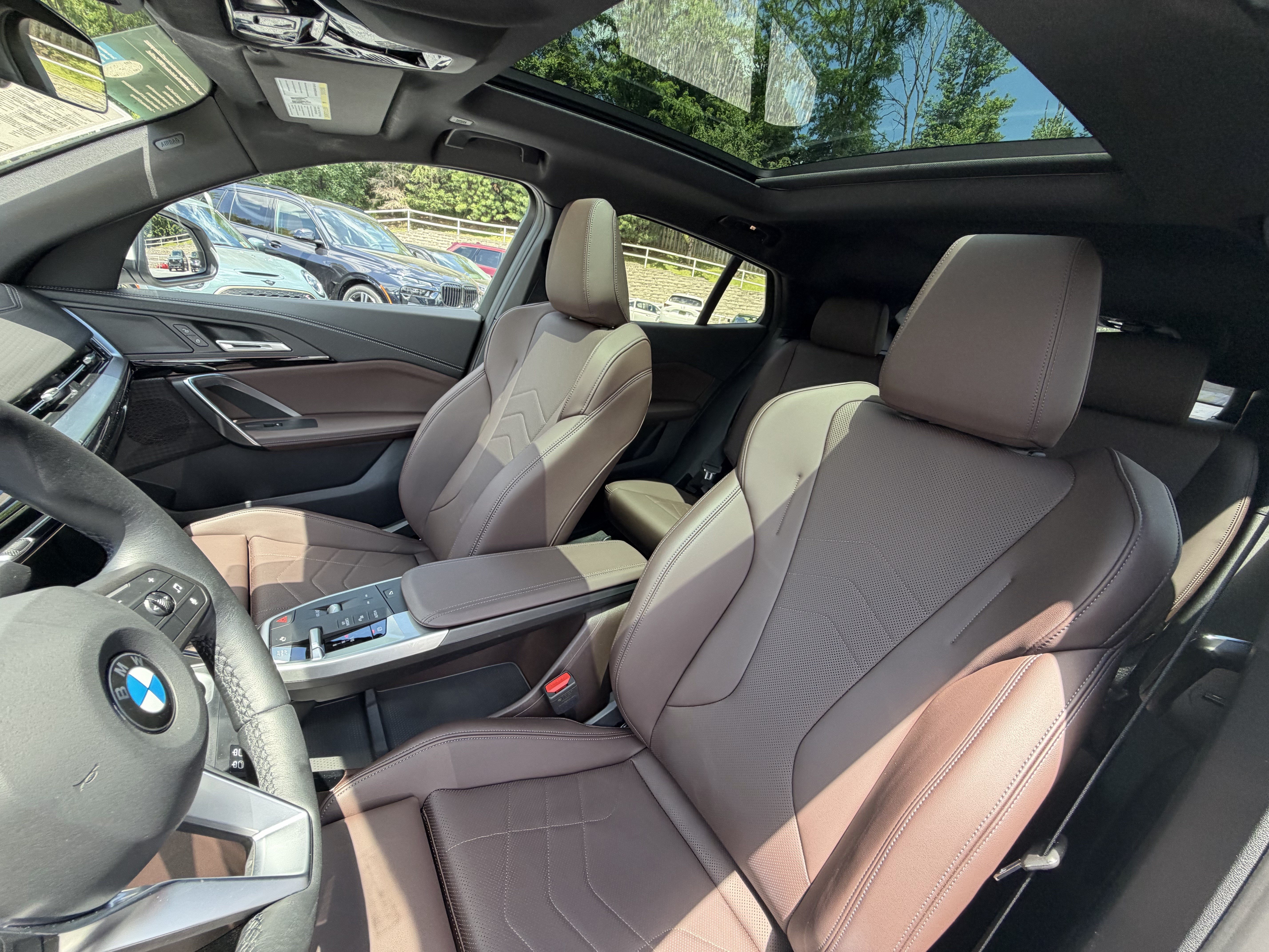Certified 2025 BMW X2 xDrive28i AWD/4WD image 9