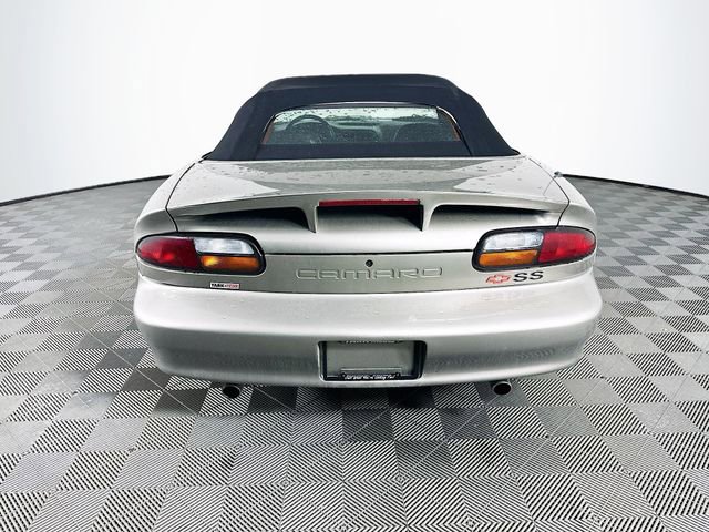 Used 2000 Chevrolet Camaro Z28 w/ SS Performance/Appearance Pkg image 10
