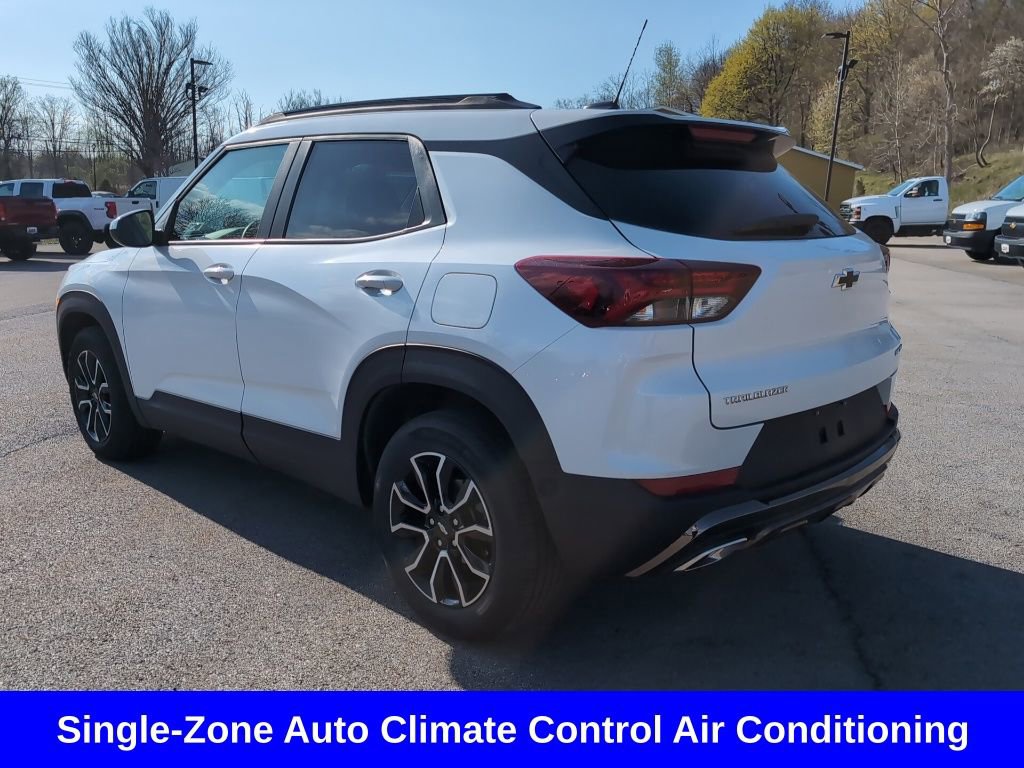 Used 2023 Chevrolet TrailBlazer ACTIV w/ Technology Package FWD image 8